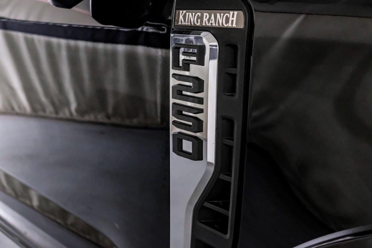 Used 2026 Ford F250 King Ranch w/ Chrome Package AWD/4WD image 46