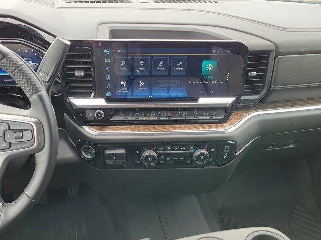 Used 2022 Chevrolet Silverado 1500 LT image 15