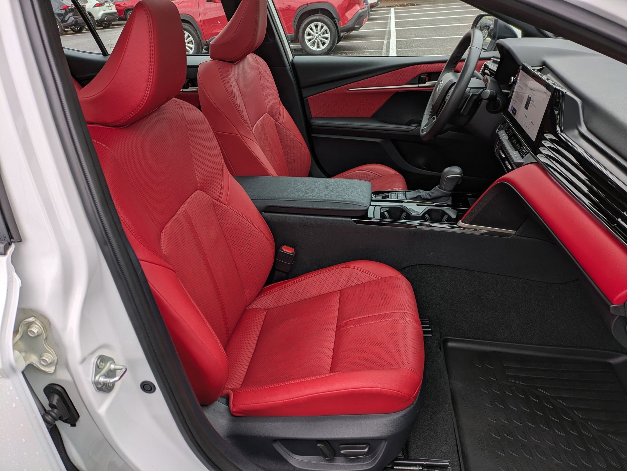 Used 2025 Toyota Camry XSE image 22