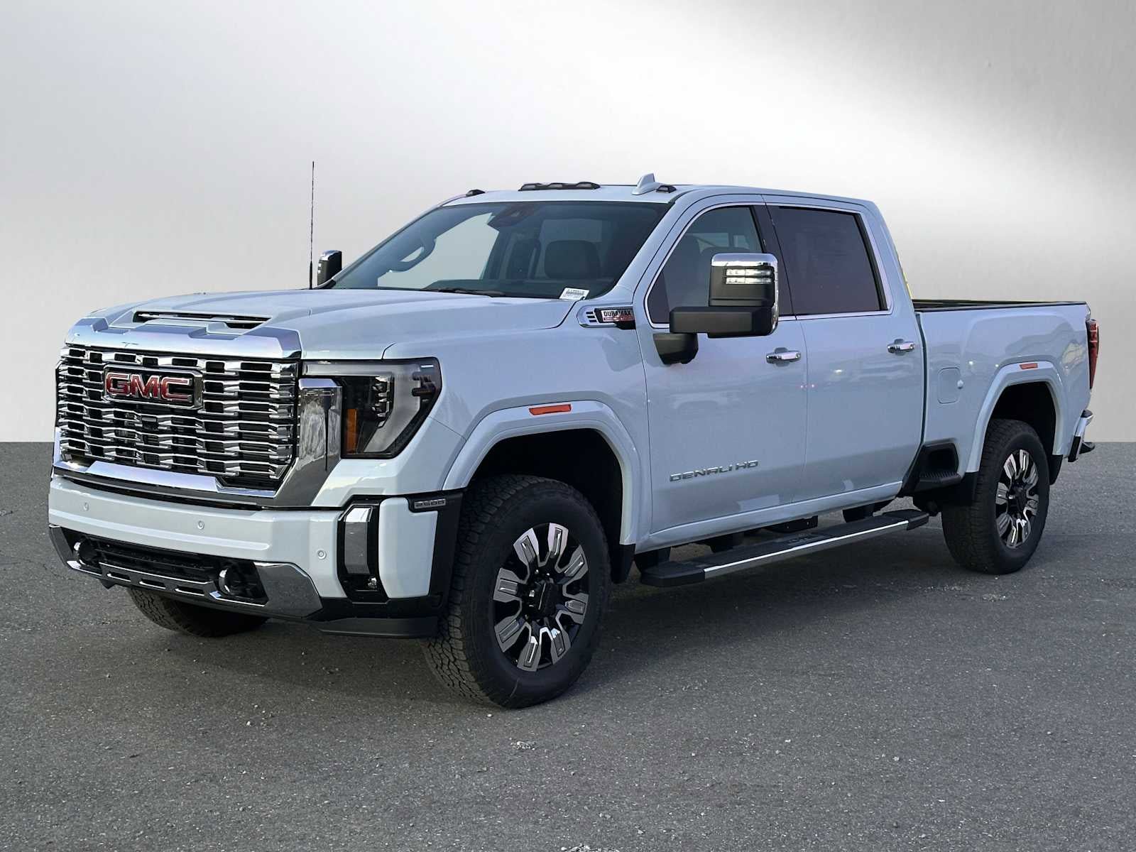 New 2026 GMC Sierra 2500 Denali w/ Denali Reserve Package AWD/4WD image 7