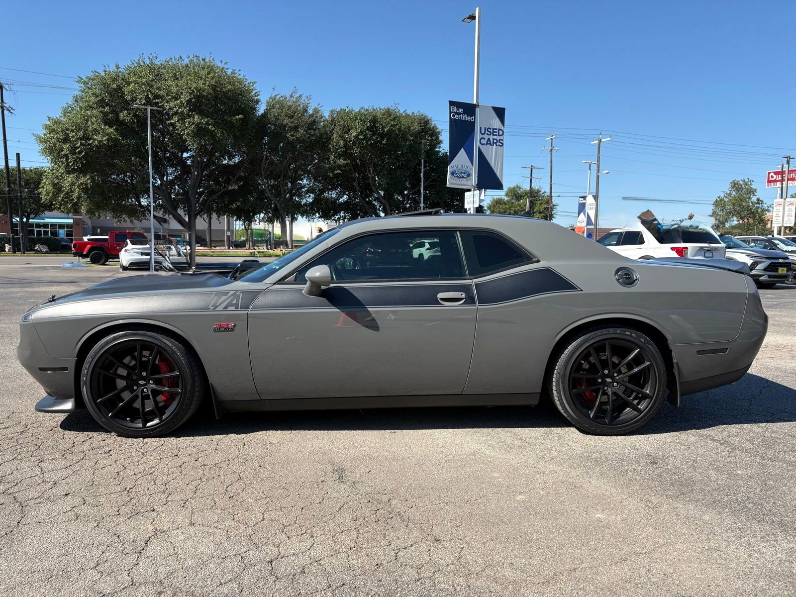Used 2018 Dodge Challenger T/A RWD image 6