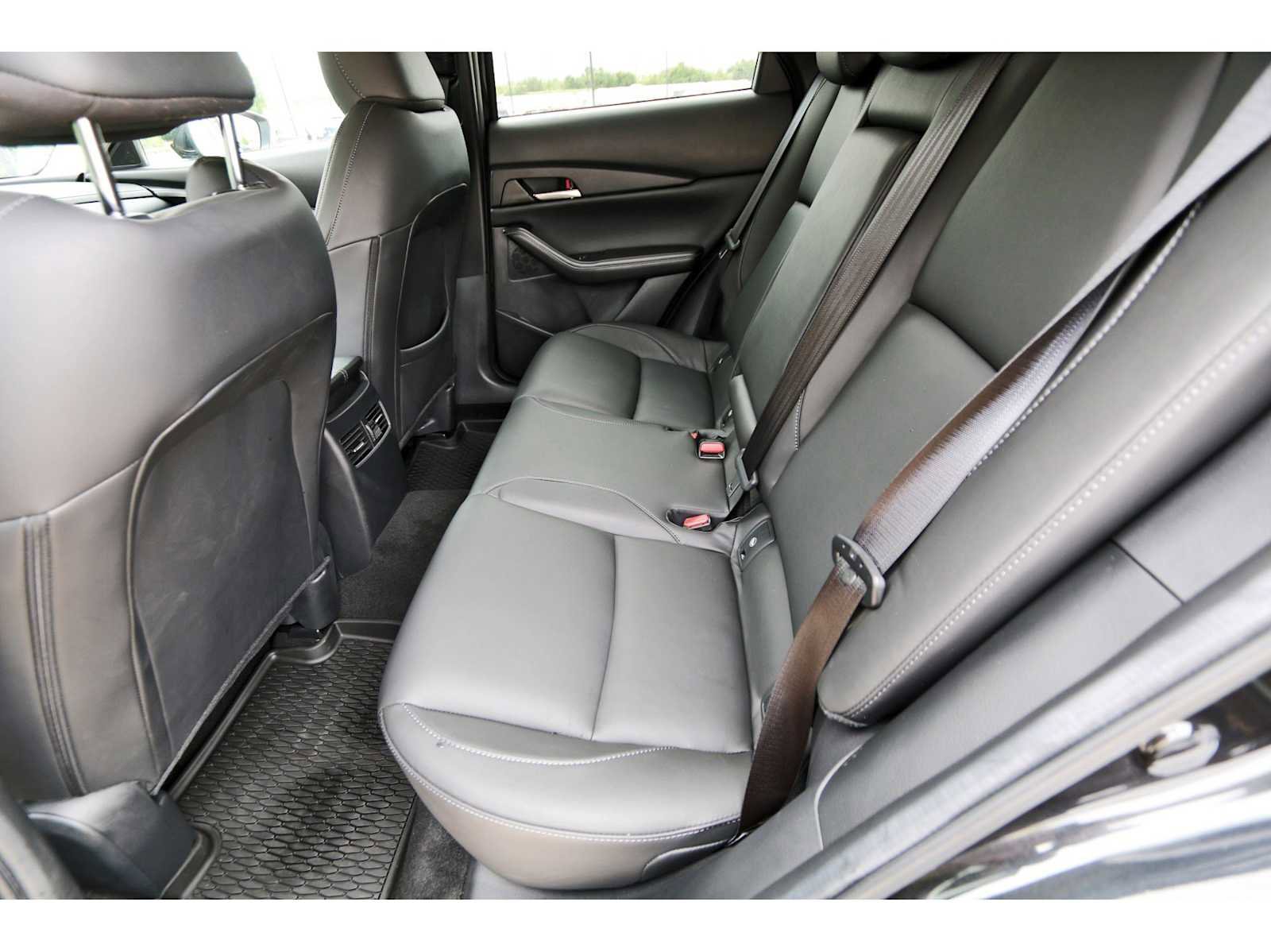 Used 2025 MAZDA CX-30 AWD 2.5 S w/ Preferred Package image 12
