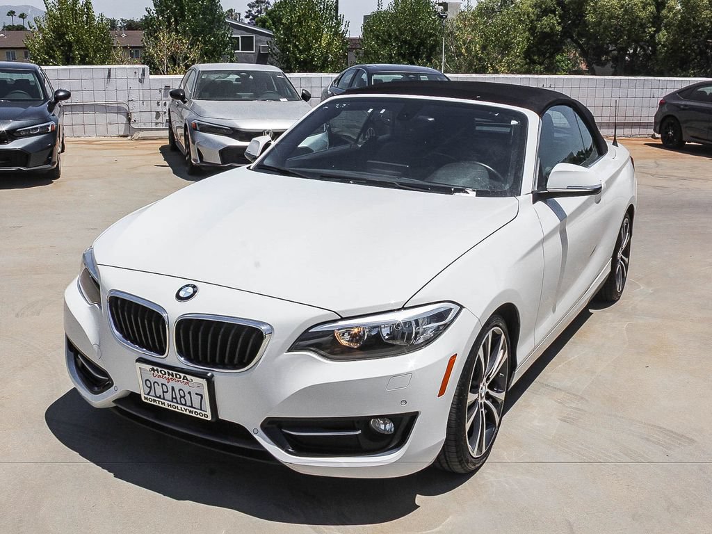 Used 2017 BMW 230i xDrive Convertible AWD/4WD image 3