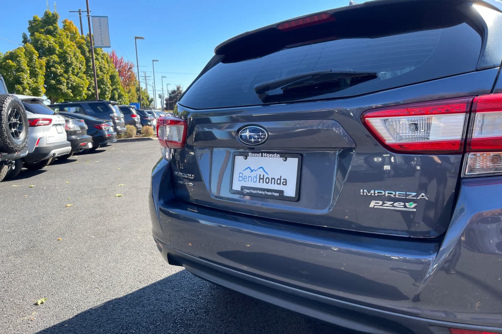 Used 2017 Subaru Impreza 2.0i Limited AWD/4WD image 14