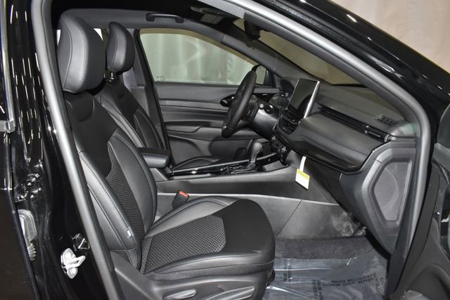 New 2026 Jeep Compass Latitude image 25