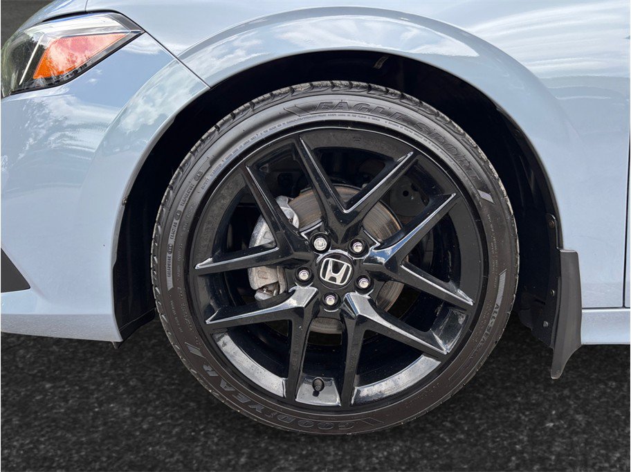 Used 2024 Honda Civic Sport image 13