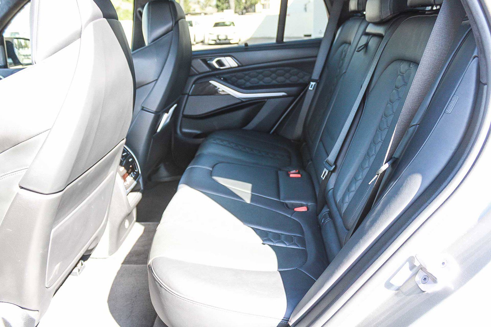 Used 2021 BMW X5 M w/ Executive Package AWD/4WD image 18