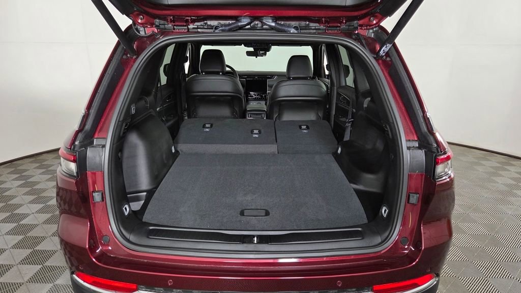 New 2025 Jeep Grand Cherokee Limited w/ Trailer Tow Package image 11