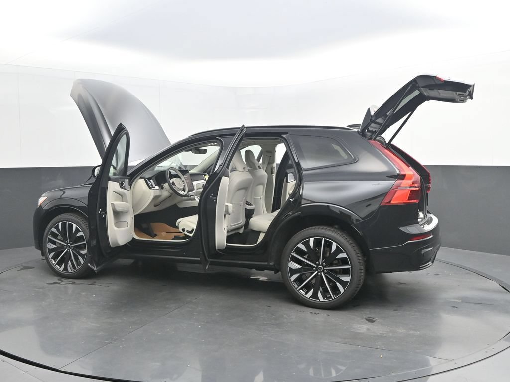 New 2026 Volvo XC60 B5 Ultra w/ Climate Package AWD/4WD image 39