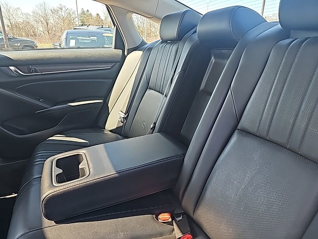 Used 2018 Honda Accord EX-L image 30