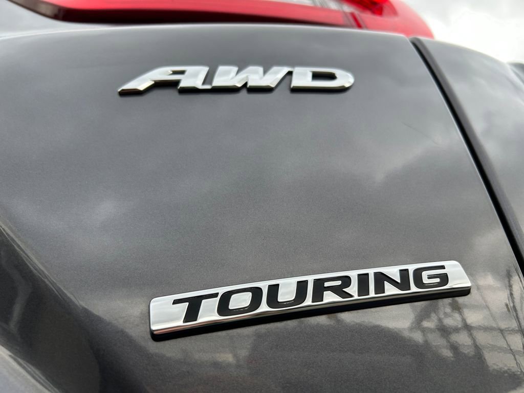 Used 2018 Honda CR-V Touring image 32