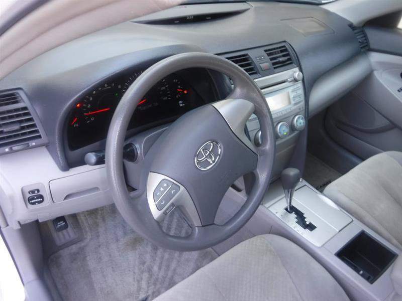 Used 2008 Toyota Camry LE FWD image 27