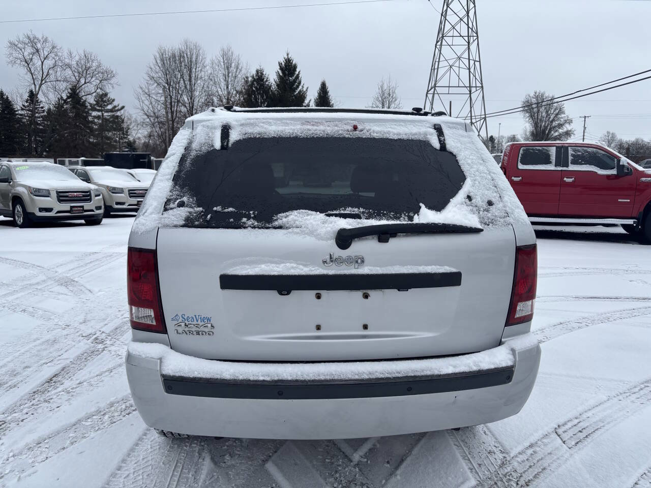 Used 2009 Jeep Grand Cherokee Laredo image 4