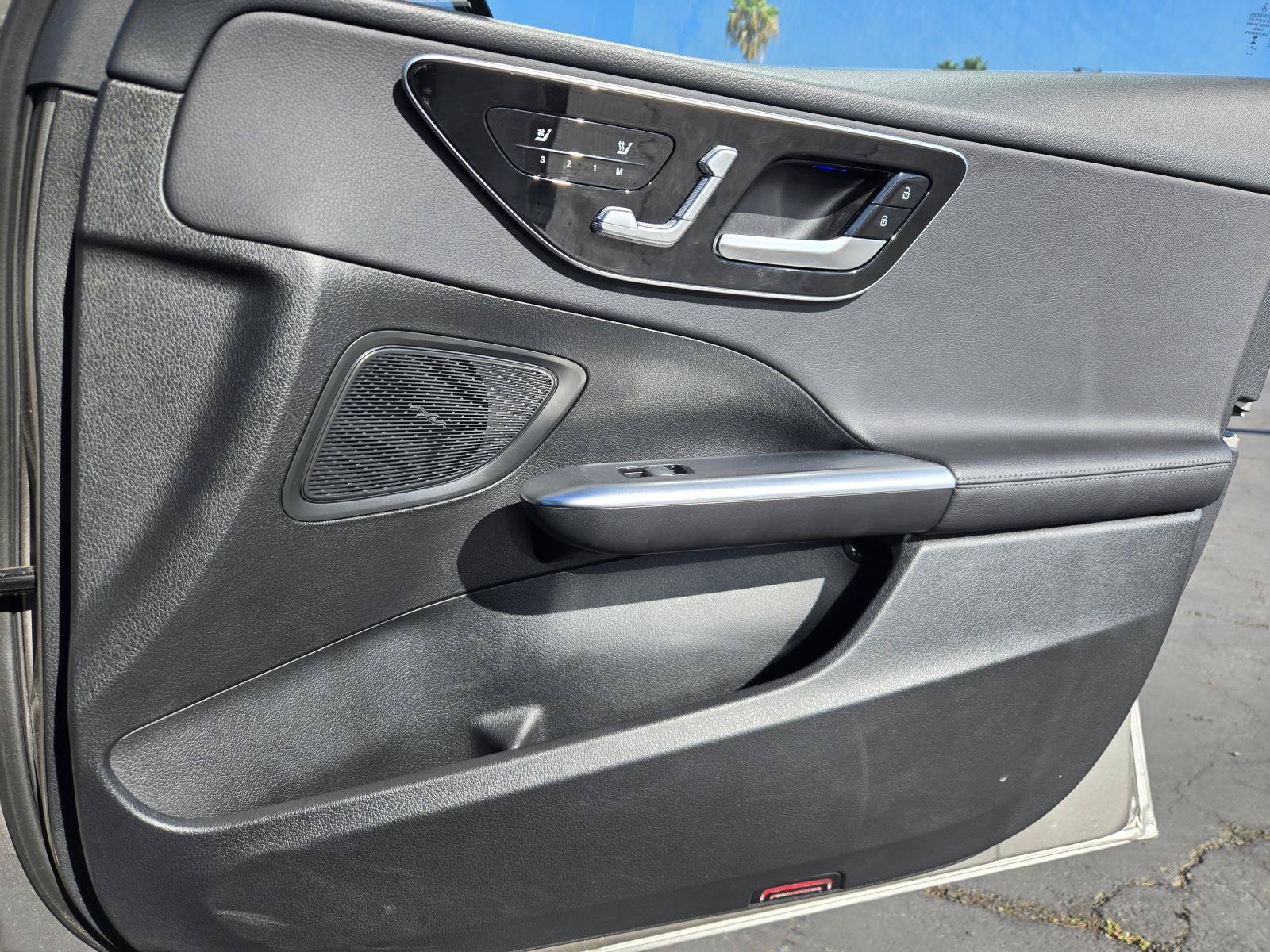 Used 2024 Mercedes-Benz C 300 Sedan w/ Winter Package image 31