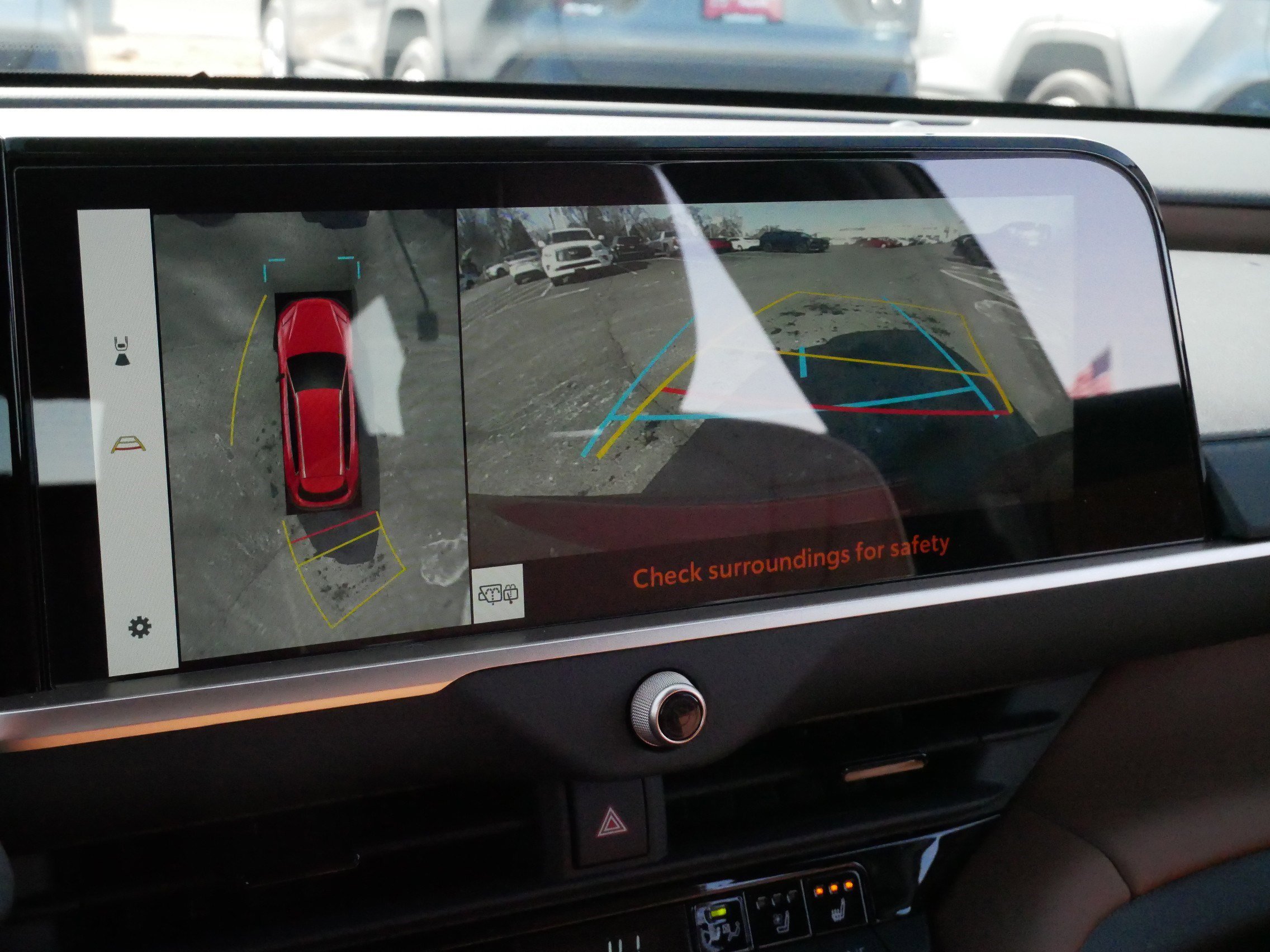 Certified 2025 Toyota Crown Signia w/ Advanced Technology Package image 30