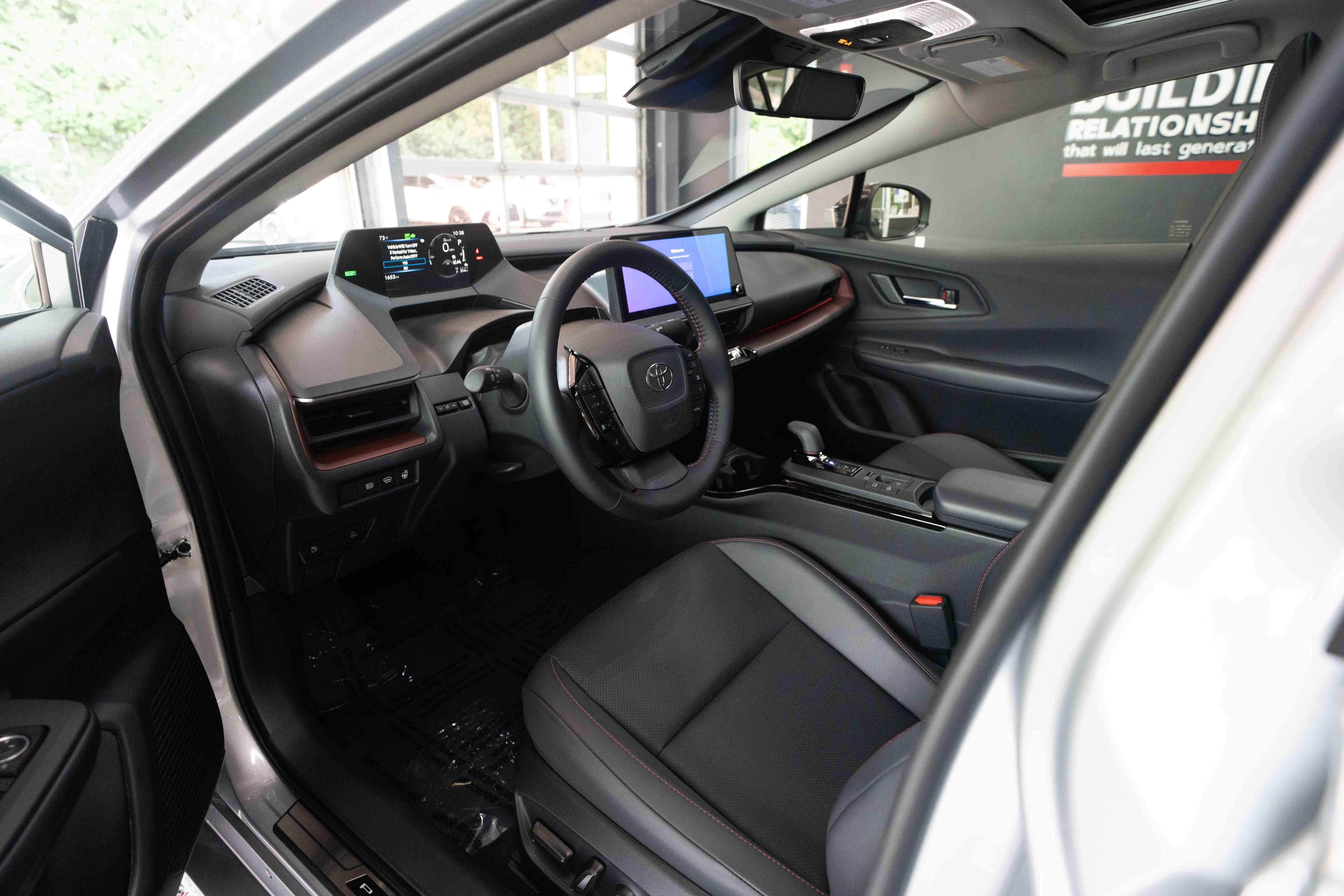 Certified 2026 Toyota Prius Plug-In Hybrid FWD image 9