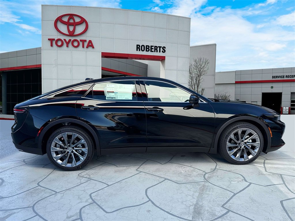 New 2026 Toyota Crown Limited w/ Advanced Technology Package image 8