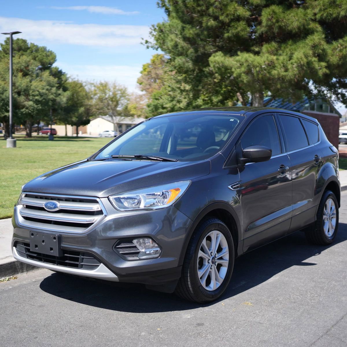 Used 2017 Ford Escape SE