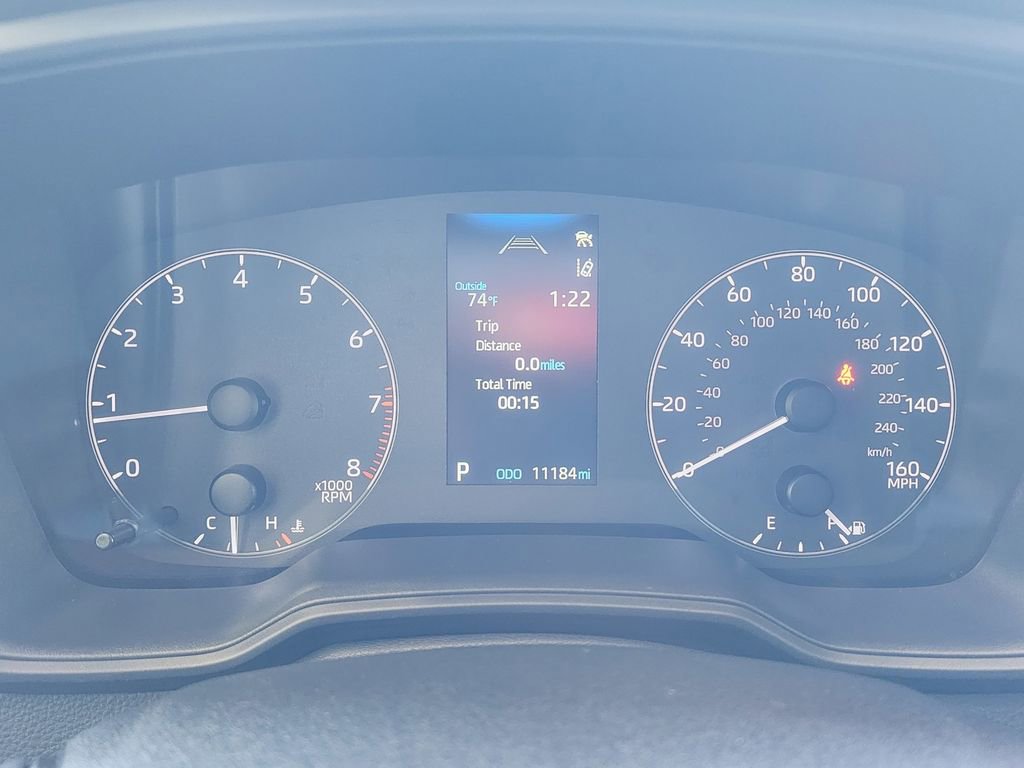 Used 2025 Toyota Corolla LE w/ LE Premium Package image 21