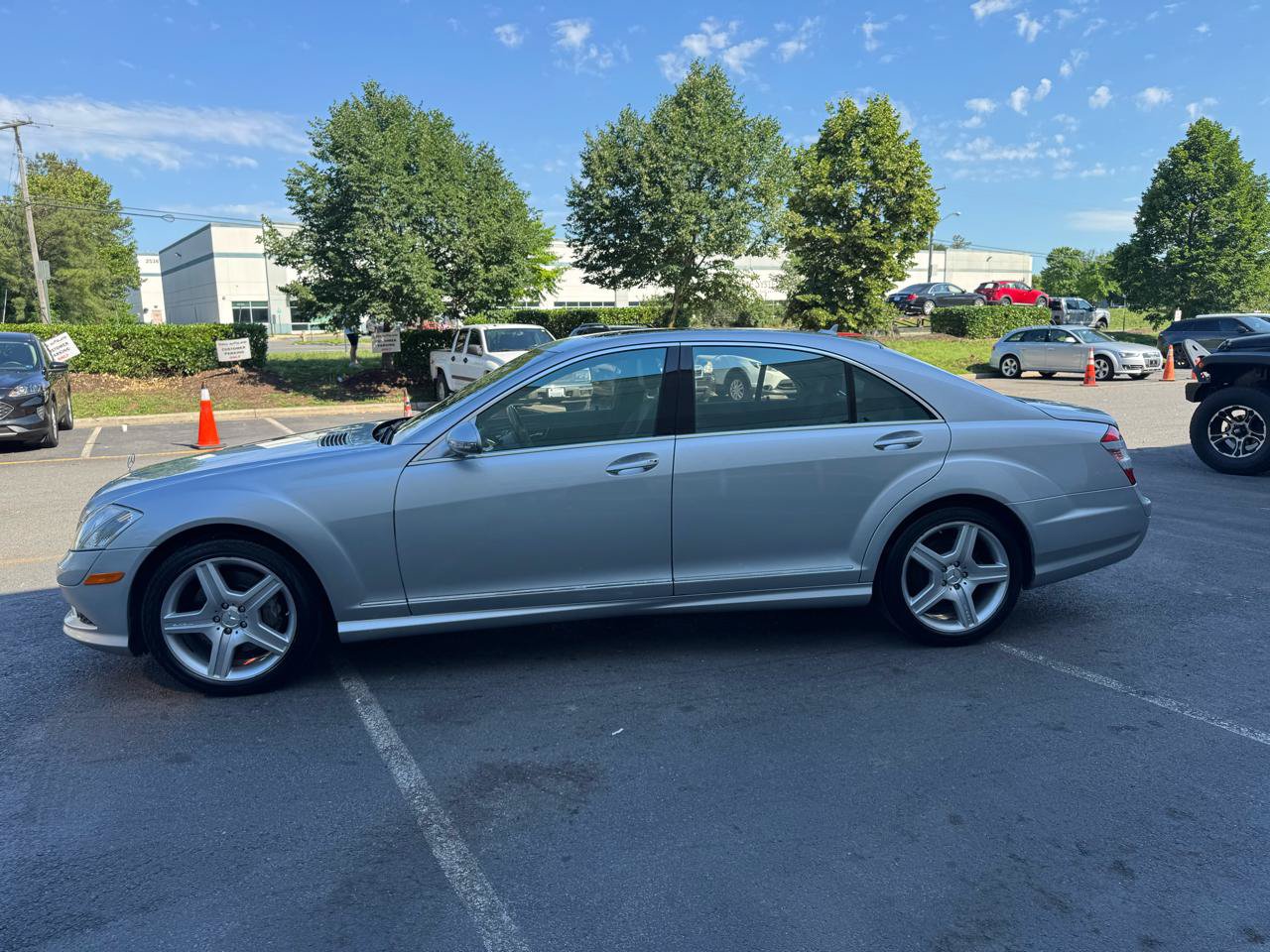 Used 2009 Mercedes-Benz S 550 4MATIC image 28