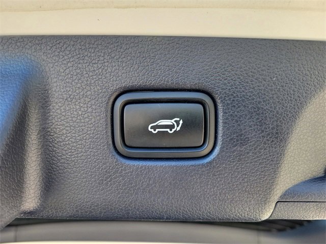 Used 2021 Hyundai Palisade Limited w/ Cargo Package image 24