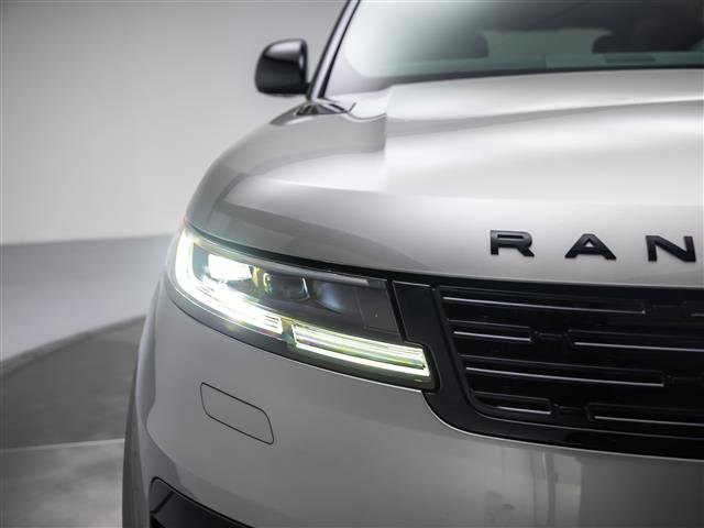 New 2026 Land Rover Range Rover Sport Dynamic SE AWD/4WD image 10