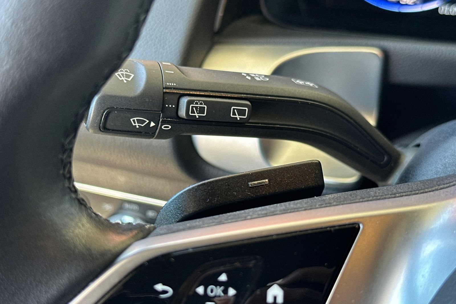 Certified 2024 Mercedes-Benz EQB 300 4MATIC image 33