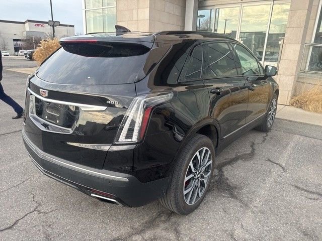 Certified 2024 Cadillac XT5 Sportv w/ Technology Package image 3