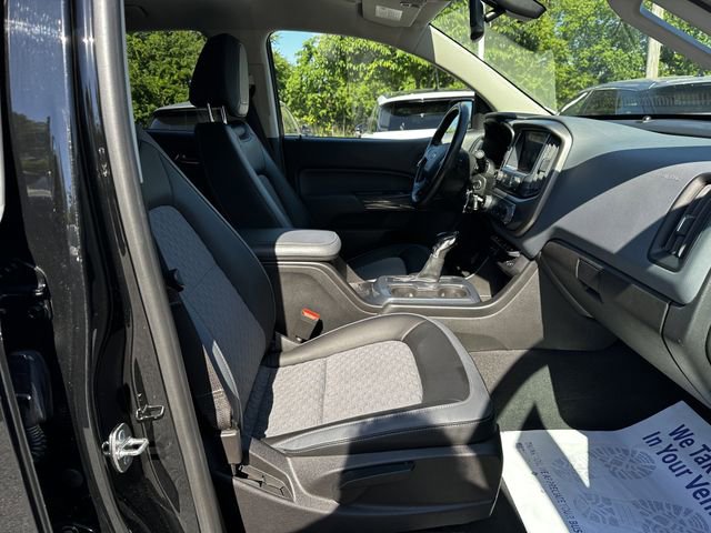 Used 2022 Chevrolet Colorado Z71 AWD/4WD image 34