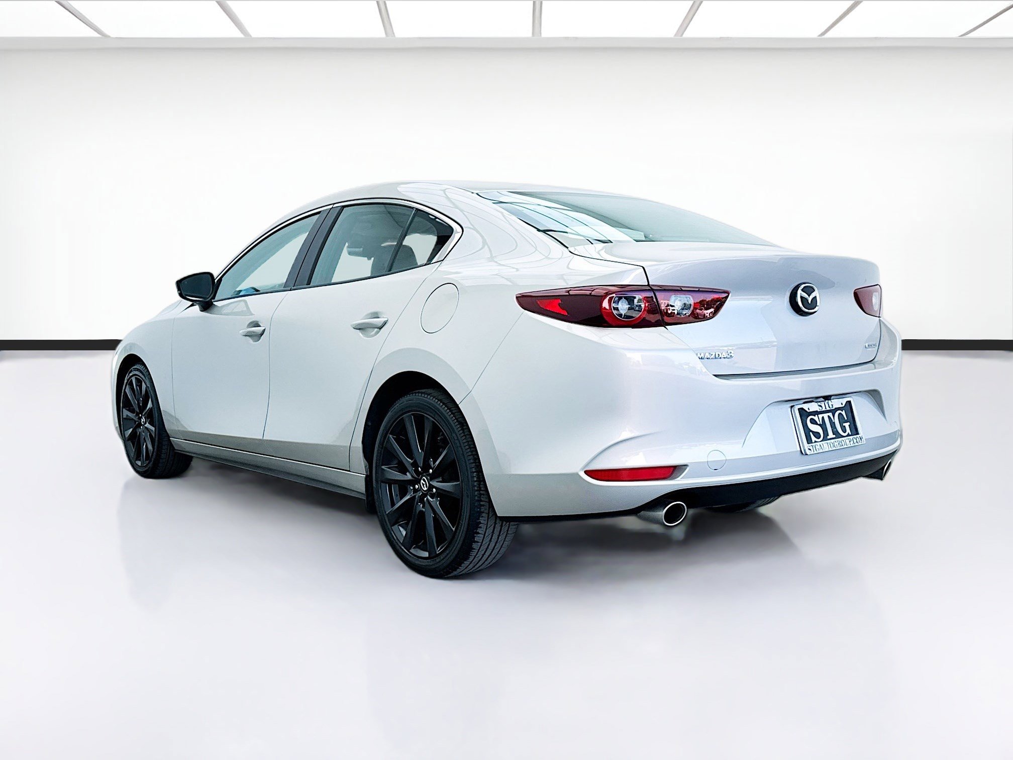 Used 2024 MAZDA MAZDA3 s FWD image 6