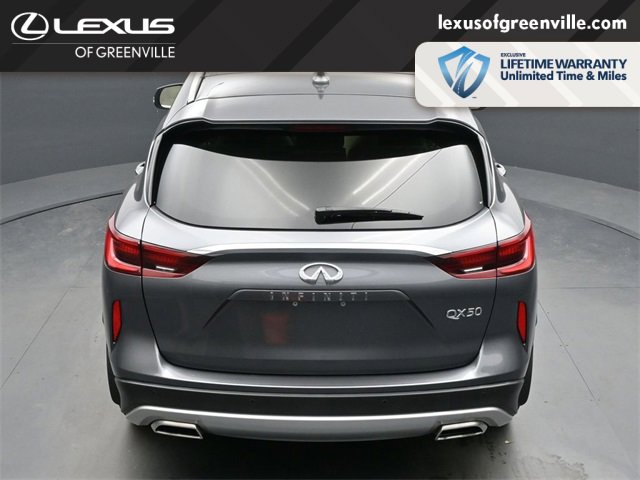Used 2022 INFINITI QX50 Essential image 45