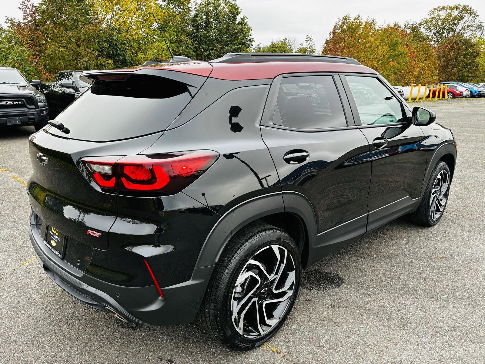 Used 2024 Chevrolet TrailBlazer RS w/ Convenience Package image 9