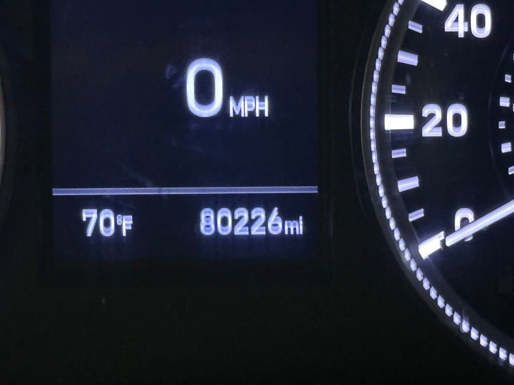 Used 2020 Hyundai Santa Fe SE image 19