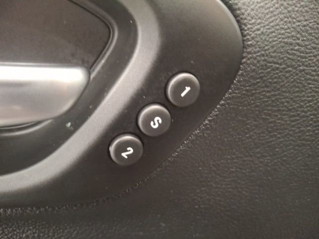 Used 2021 Jeep Cherokee Limited w/ Elite Package image 12