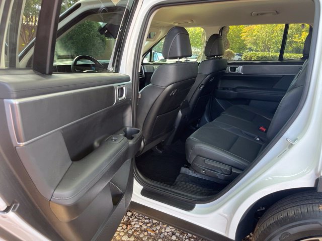 Used 2026 Hyundai Santa Fe SEL FWD image 25