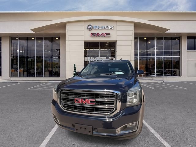 Certified 2020 GMC Yukon XL SLT w/ HD Trailering Package RWD image 4