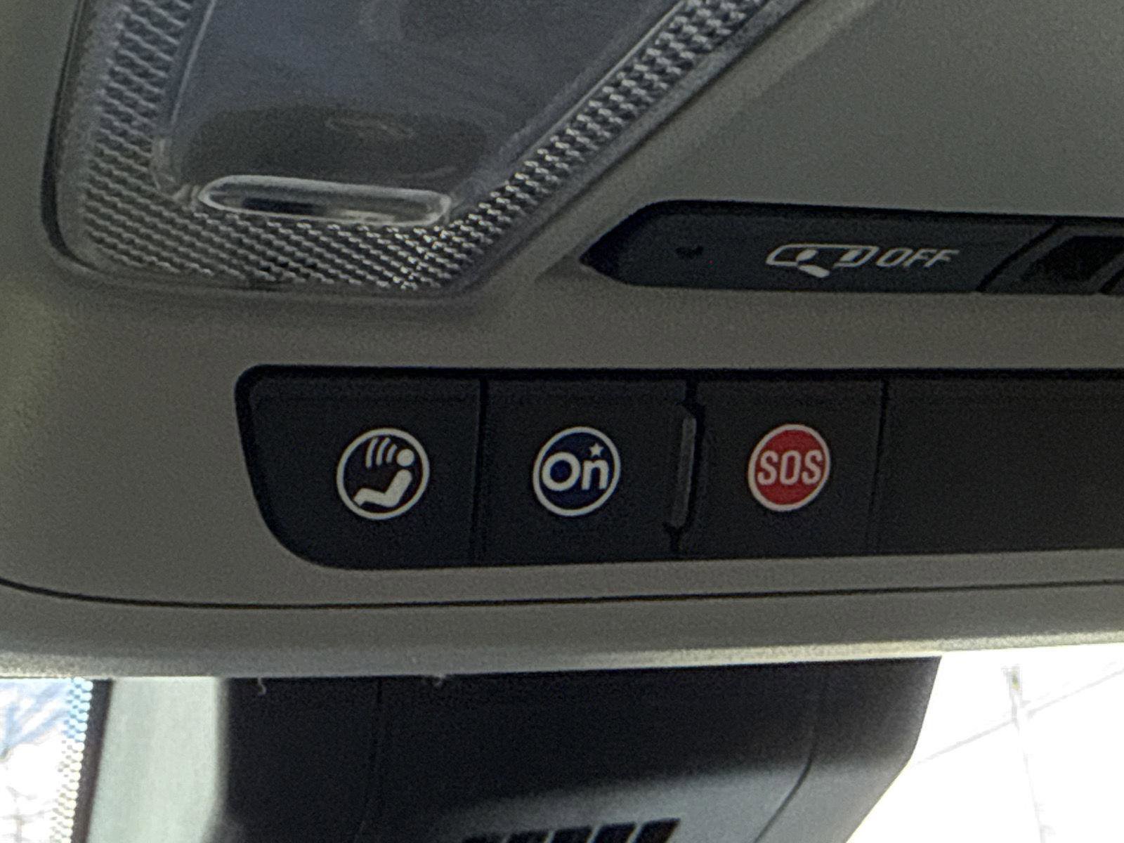 Used 2024 GMC Terrain AT4 image 23