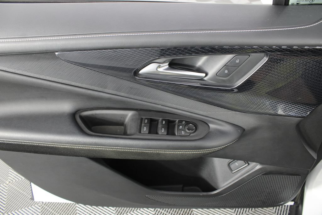 Used 2024 Chevrolet Blazer EV LT AWD/4WD image 15
