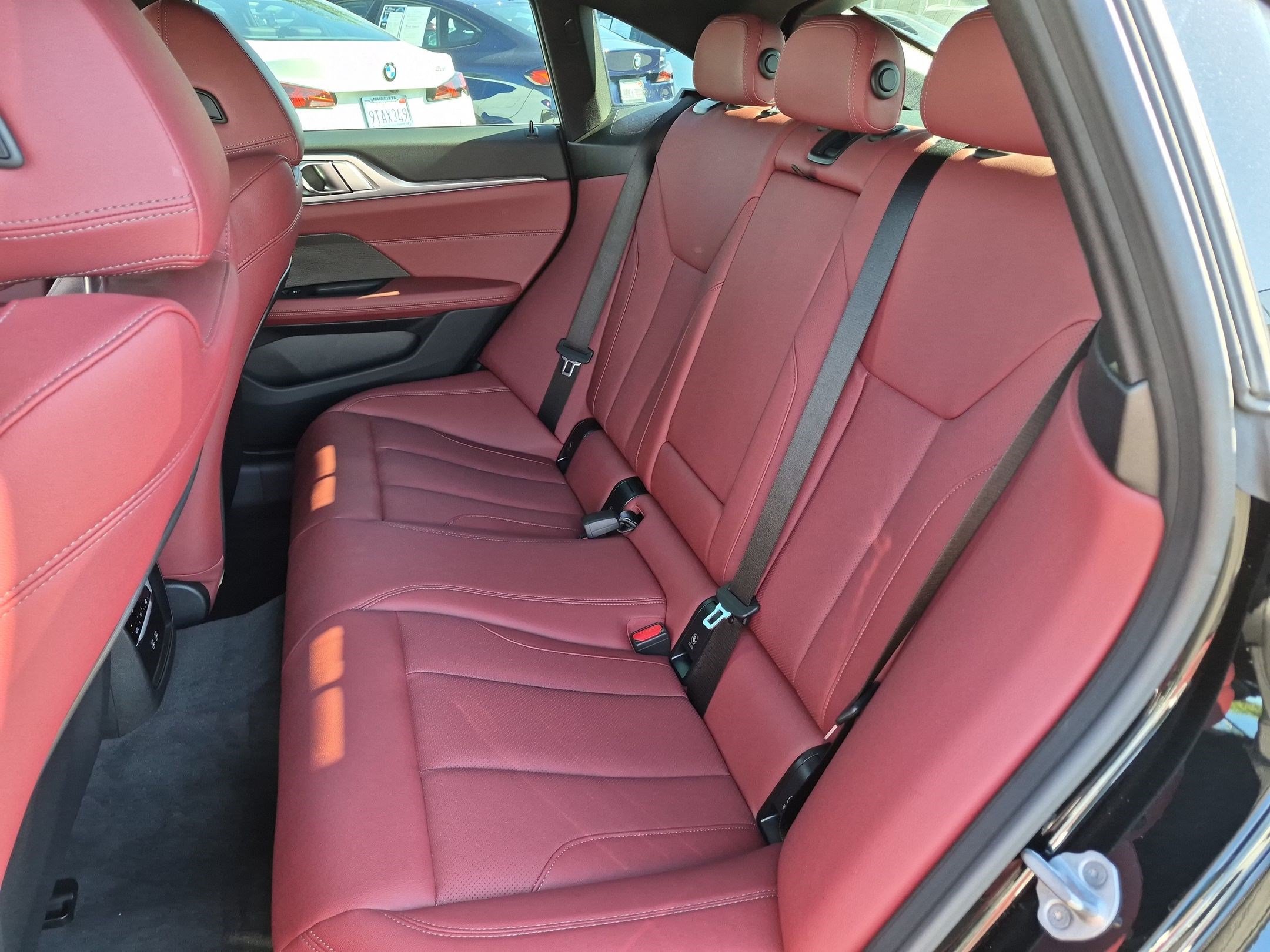 Used 2025 BMW i4 eDrive40 w/ Parking Assistance Package RWD image 60