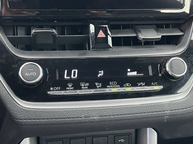 Used 2023 Toyota Corolla Cross AWD Hybrid image 19