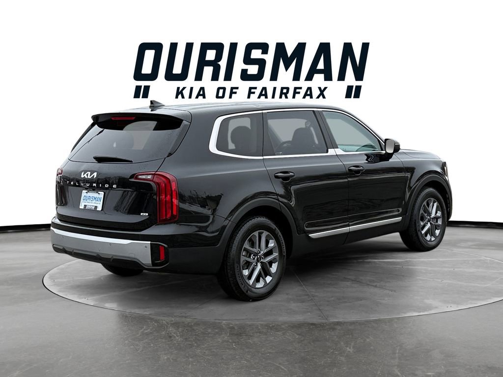 Certified 2023 Kia Telluride LX image 6