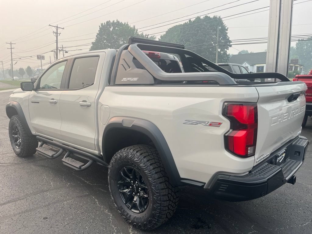 New 2026 Chevrolet Colorado ZR2 w/ Midnight Edition AWD/4WD image 3