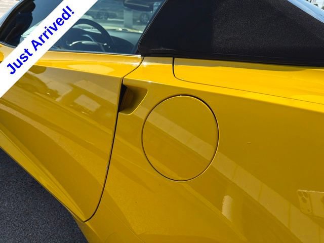 Used 2015 Chevrolet Corvette Stingray Convertible w/ 3LT Preferred Equipment Group RWD image 16