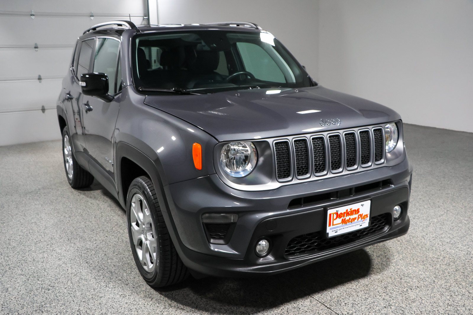 Used 2023 Jeep Renegade Limited AWD/4WD image 5