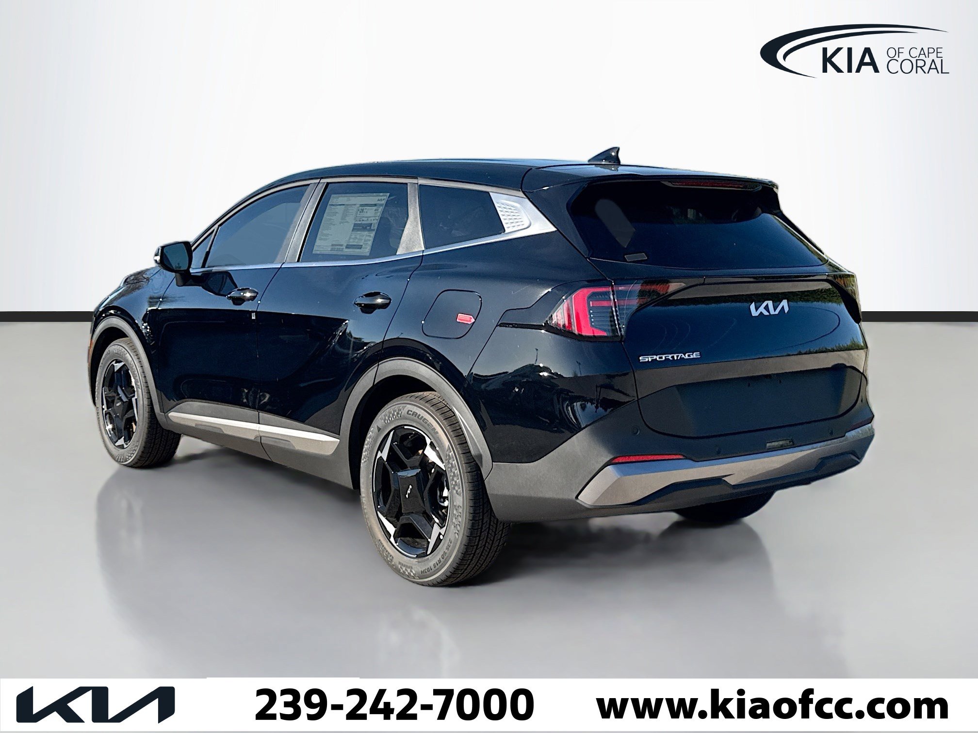 New 2026 Kia Sportage EX image 4