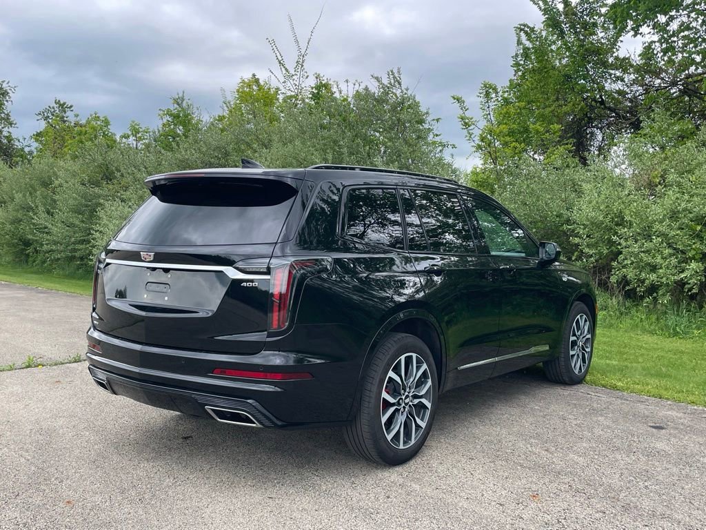 Used 2024 Cadillac XT6 Sport w/ LPO, Floor Liner Package AWD/4WD image 5