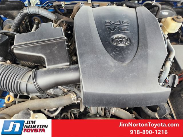 Used 2017 Toyota Tacoma TRD Sport w/ Tow Package RWD image 31