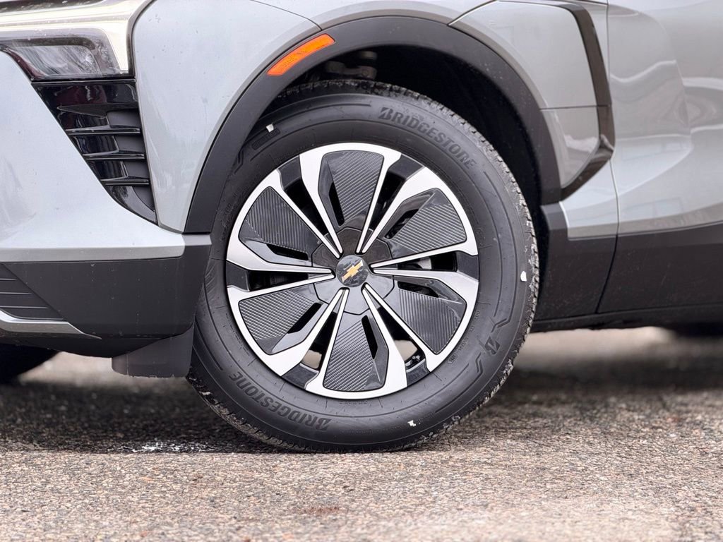 New 2026 Chevrolet Blazer EV LT image 2