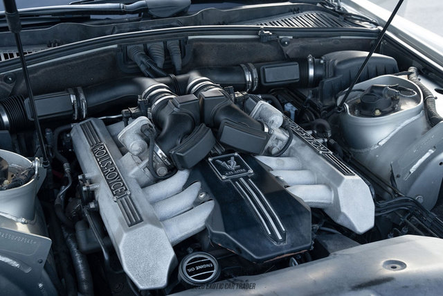 Used 2005 Rolls-Royce Phantom Sedan RWD image 19