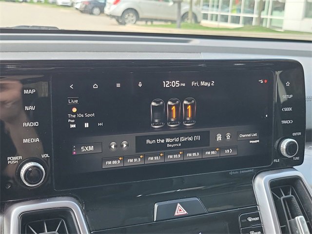 Used 2022 Kia Sorento EX w/ Panoramic Sunroof Package image 14